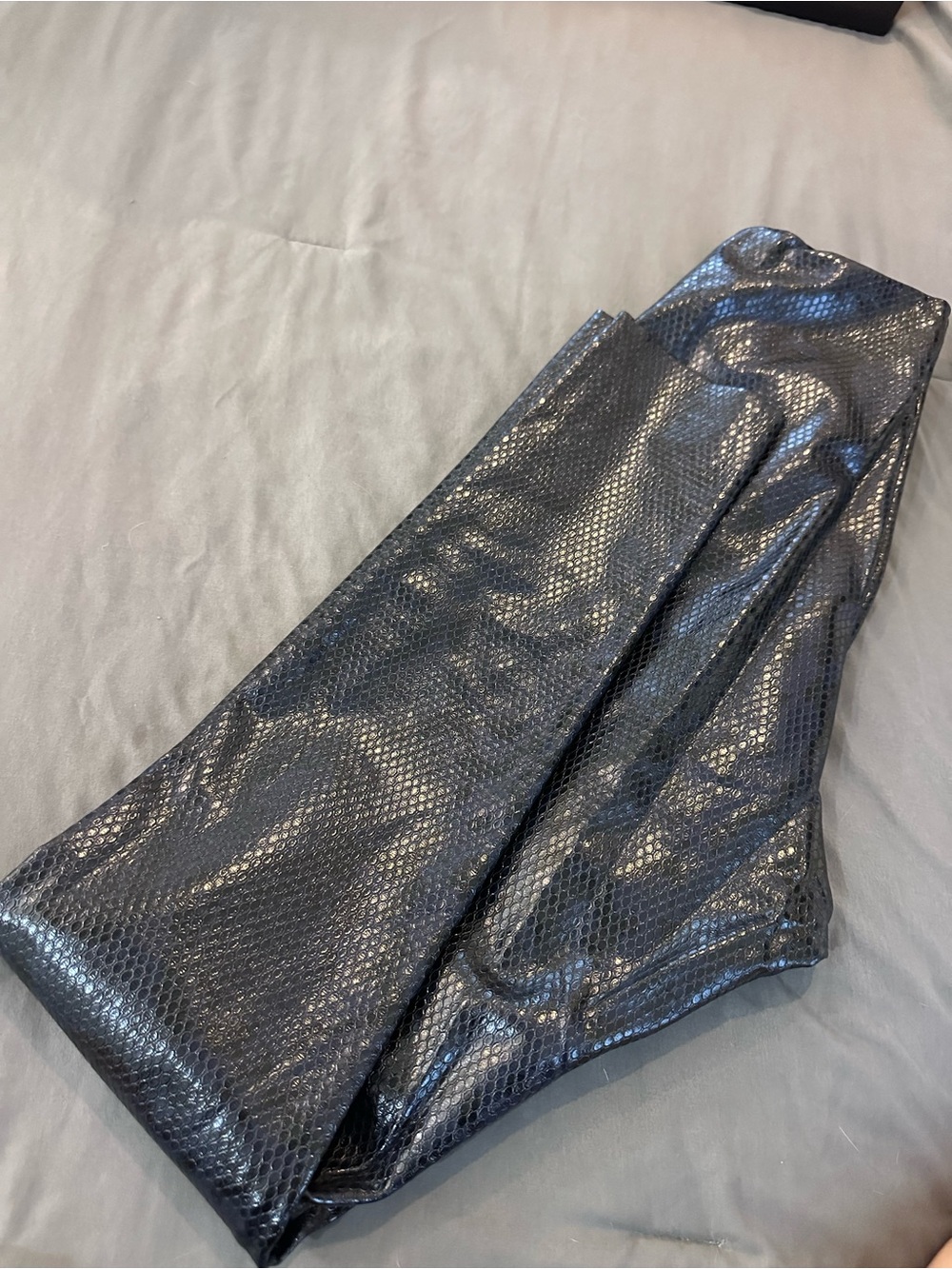 Commando womens Black Metallic Snake-Effect Leggings